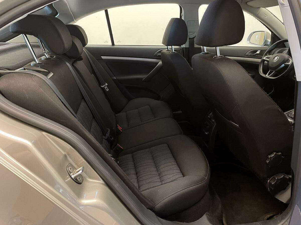 Skoda Octavia, 2012 Фото №7