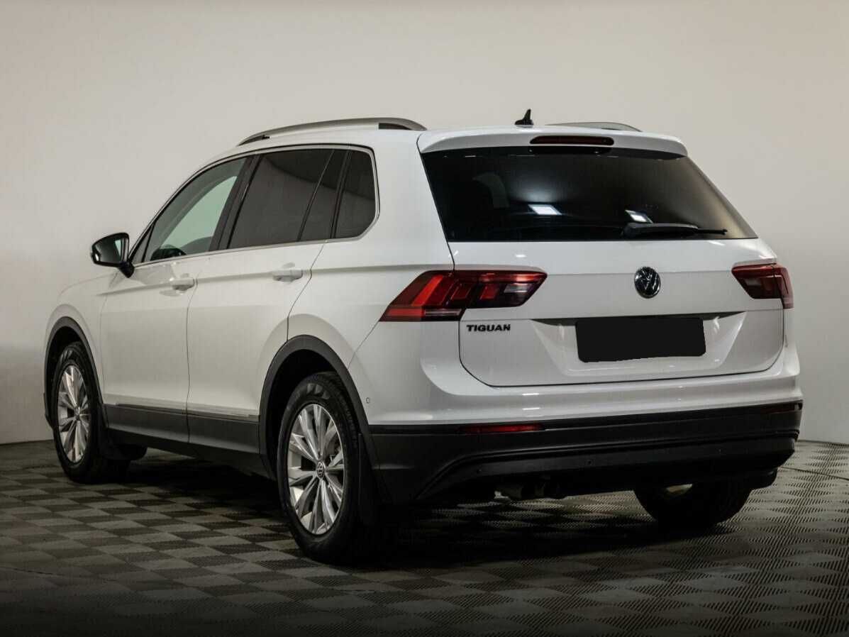 Volkswagen Tiguan L, 2018 Фото №6