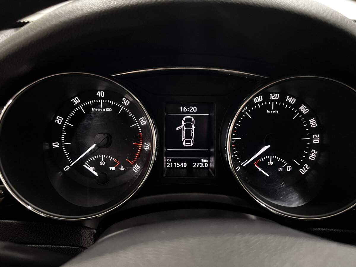 Skoda Superb DSG, 2014 Фото №13