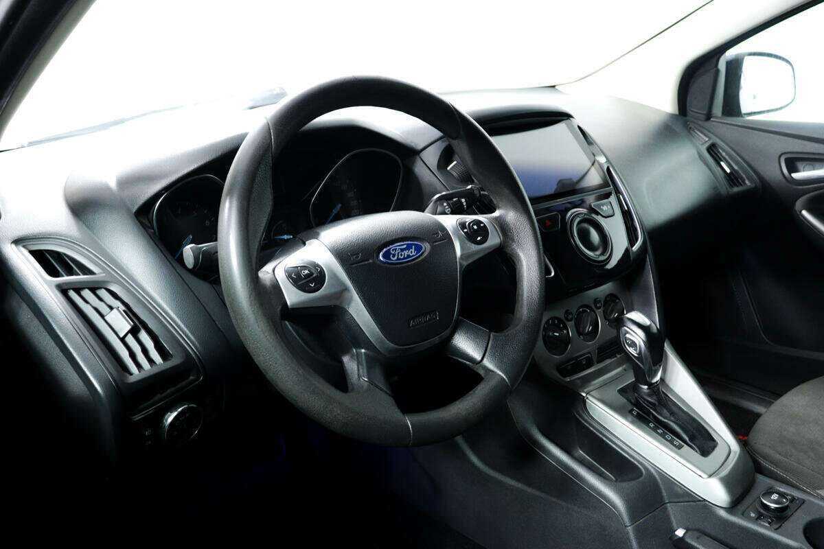 Ford Focus, 2012 Фото №13