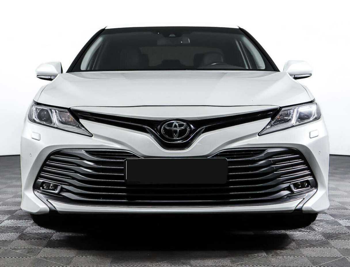 Toyota Camry, 2018 Фото №2