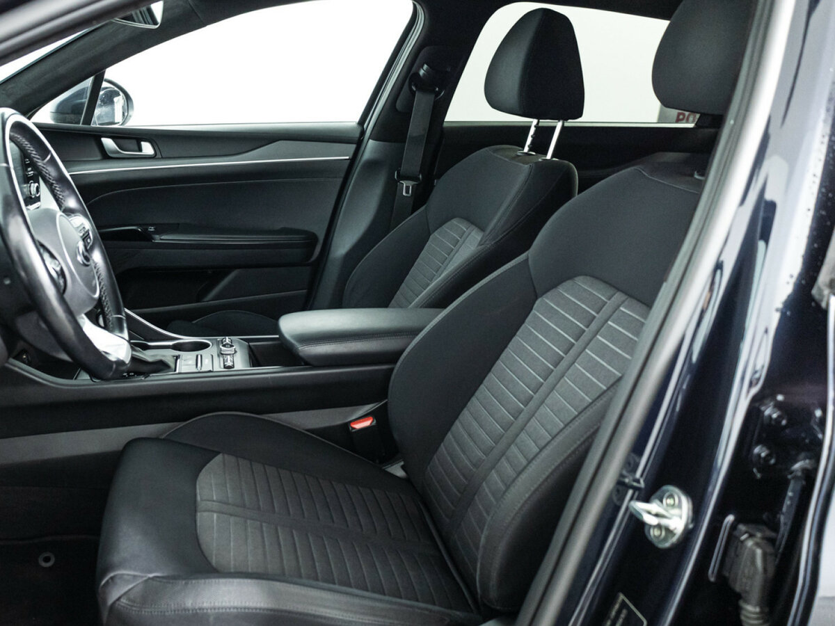 Kia K5 III, 2020 Фото №15