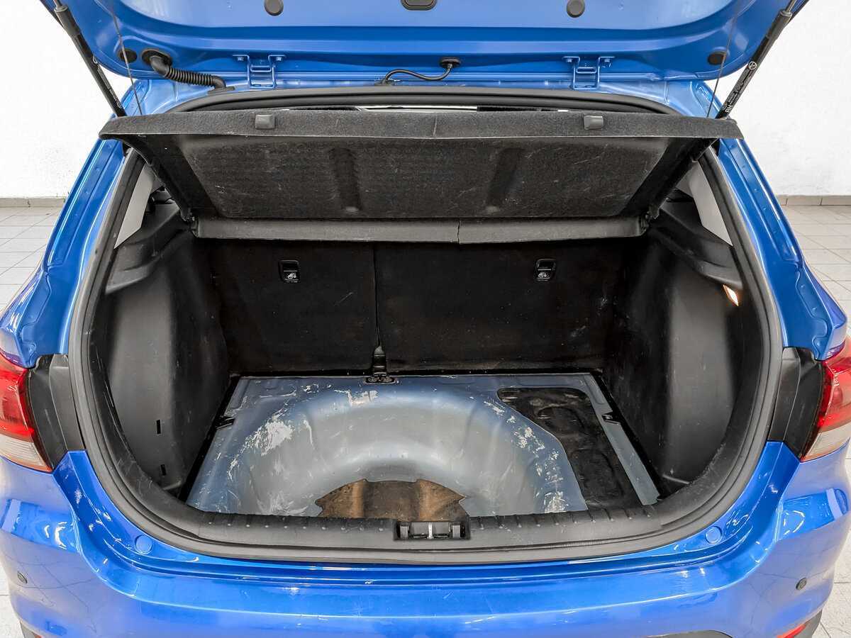 Kia Rio X-Line, 2020 Фото №10