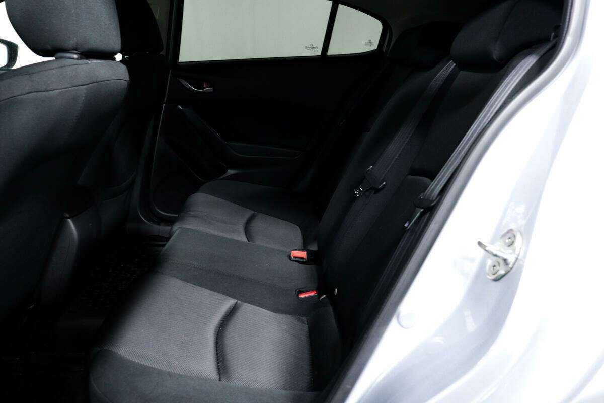 Mazda 3, 2016 Фото №12