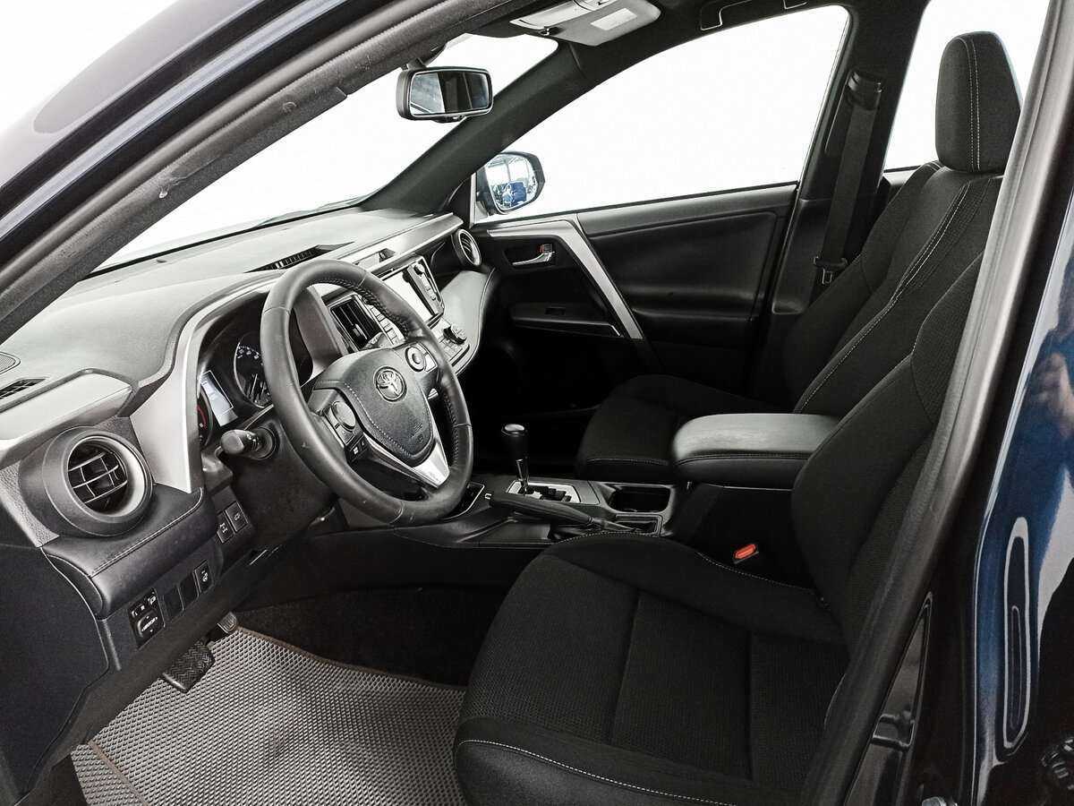 Toyota RAV4, 2019 Фото №16