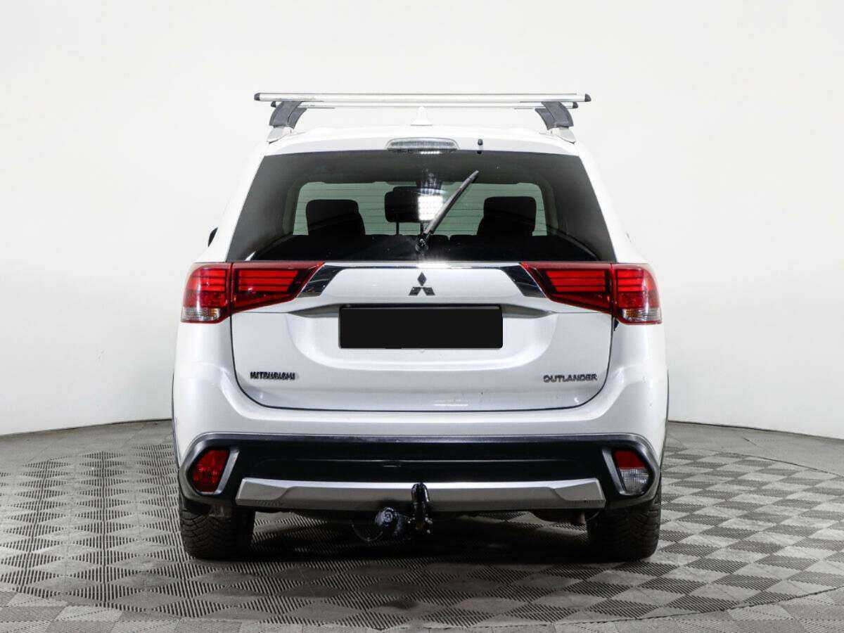 Mitsubishi Outlander, 2018 Фото №6
