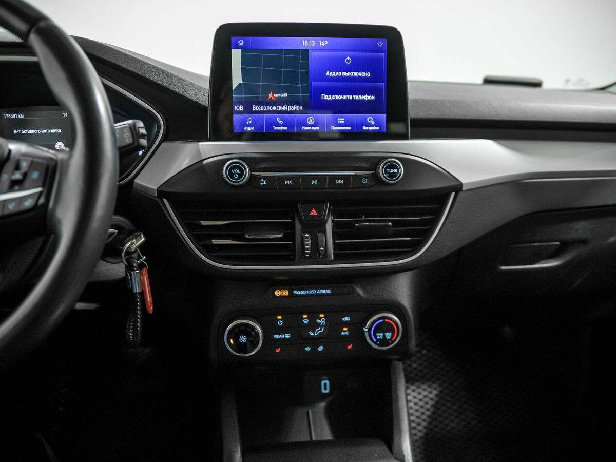 Ford Focus, 2019 Фото №11