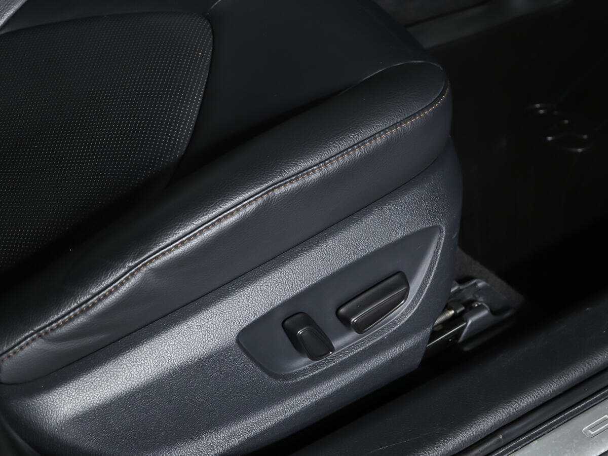 Toyota Camry, 2019 Фото №14