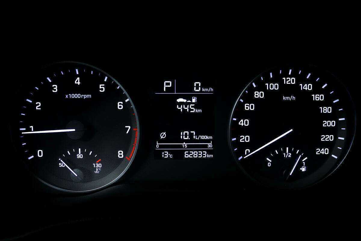 Hyundai Elantra, 2018 Фото №10