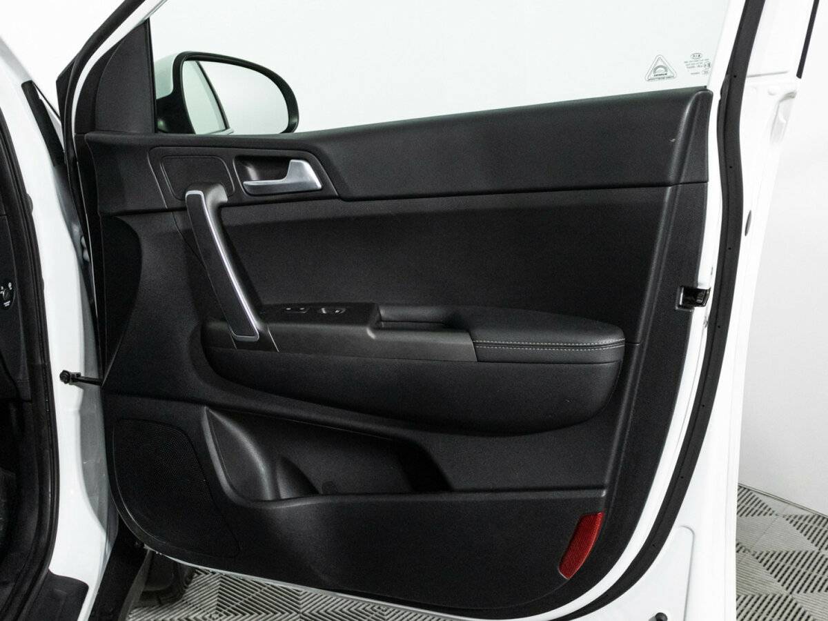Kia Sportage IV Рестайлинг, 2021 Фото №25