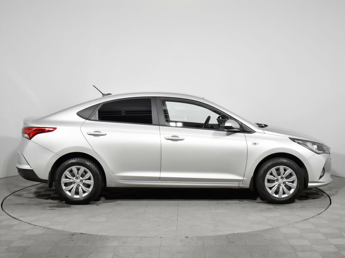 Hyundai Solaris II Рестайлинг, 2020 Фото №4