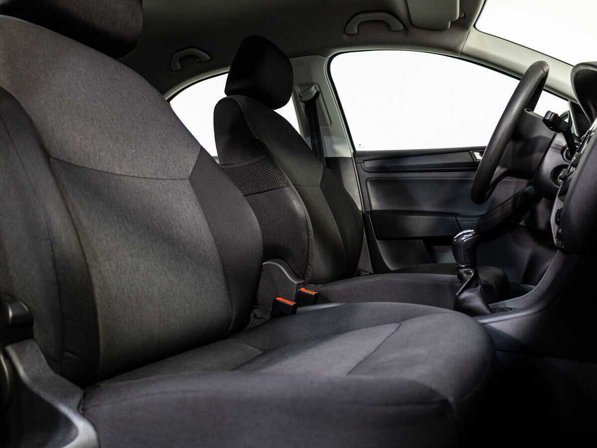 Skoda Rapid, 2017 Фото №10