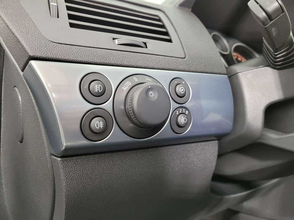 Opel Astra, 2012 Фото №9