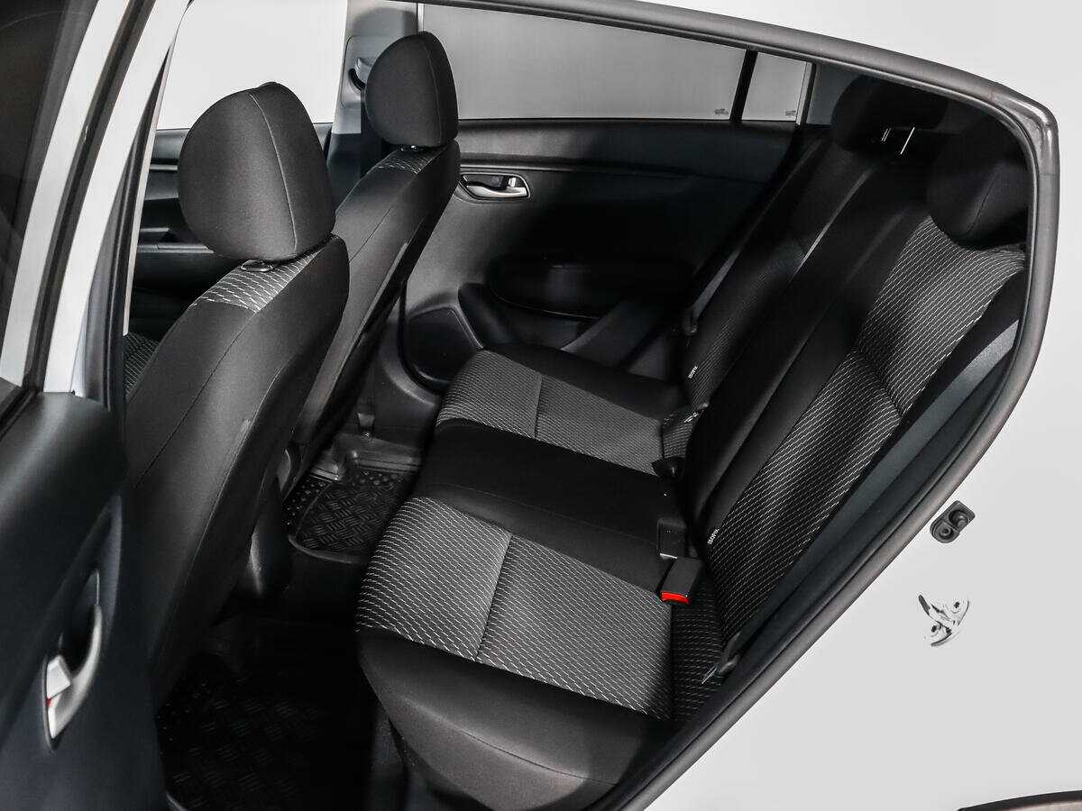 Kia Rio X-Line, 2019 Фото №10