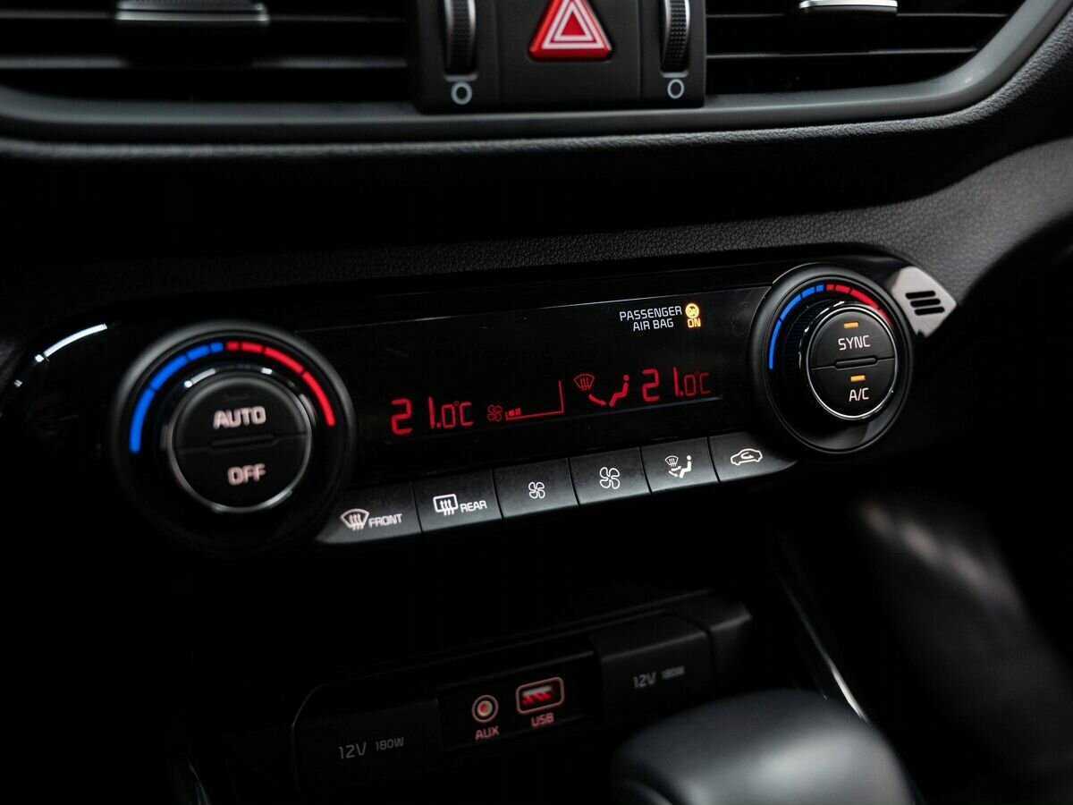 Kia Cerato, 2019 Фото №23