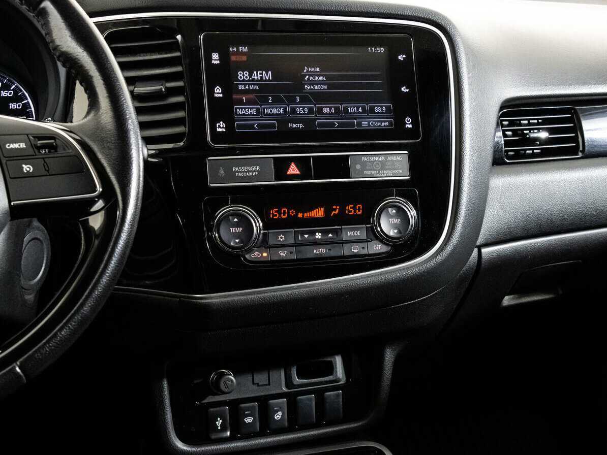 Mitsubishi Outlander, 2019 Фото №12