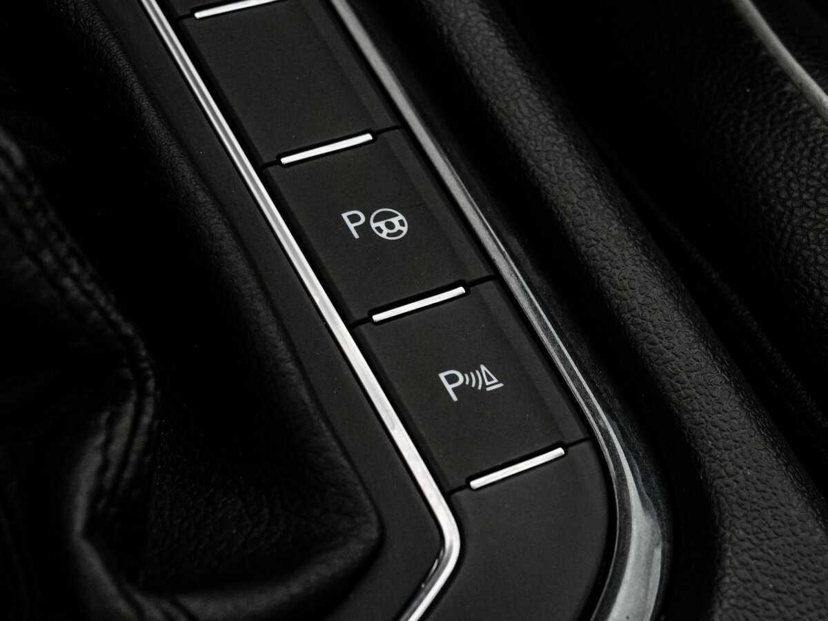 Volkswagen Tiguan, 2017 Фото №15