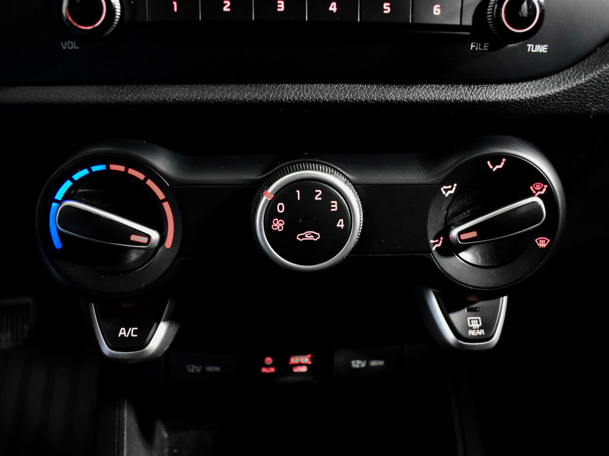 Kia Rio X-Line IV, 2020 Фото №15