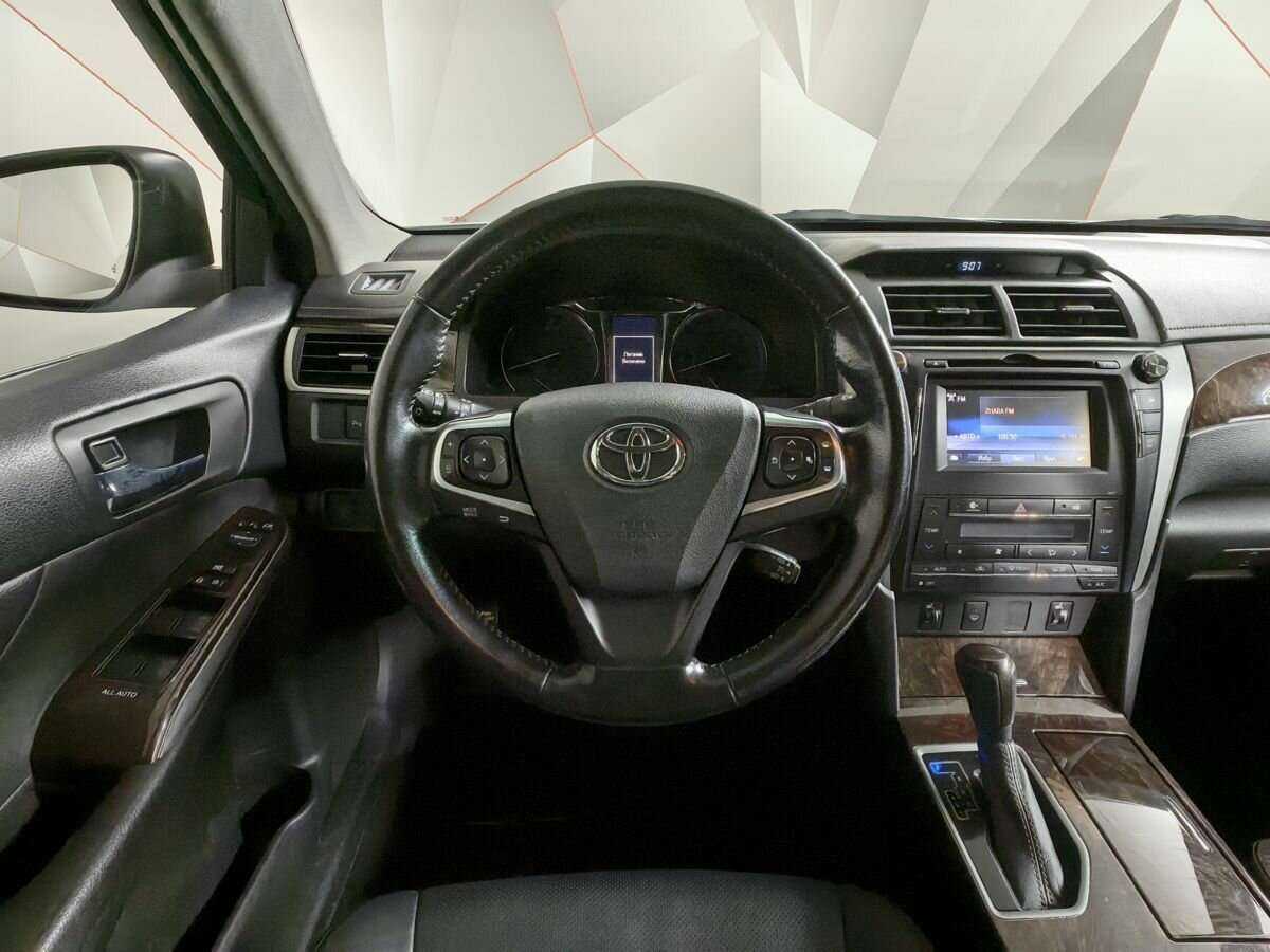 Toyota Camry, 2017 Фото №16