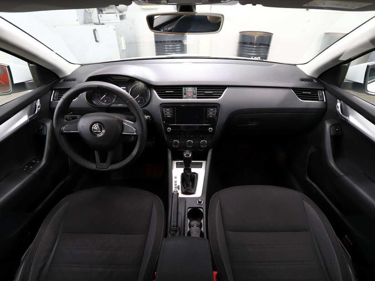 Skoda Octavia, 2018 Фото №15