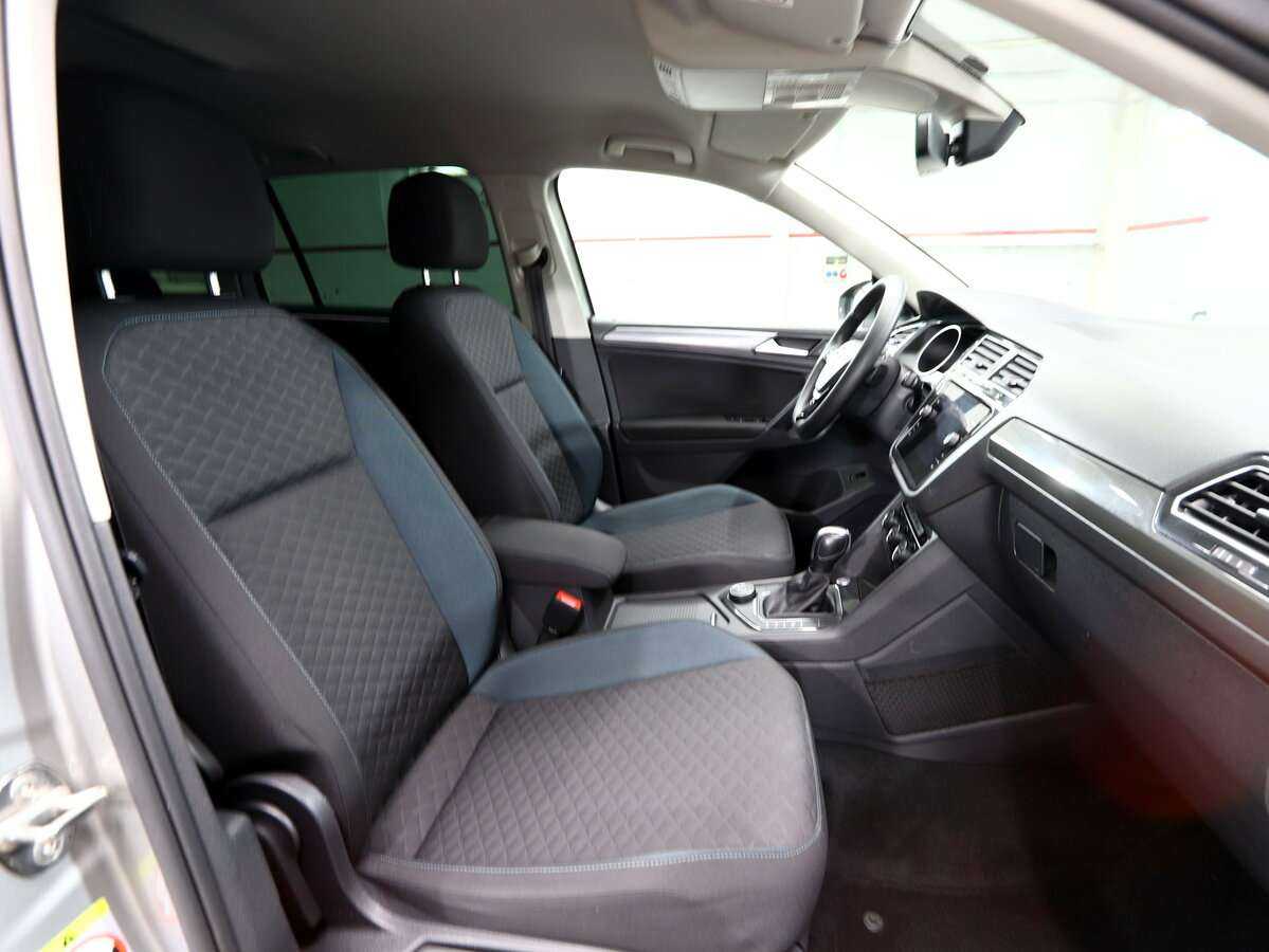 Volkswagen Tiguan, 2019 Фото №9