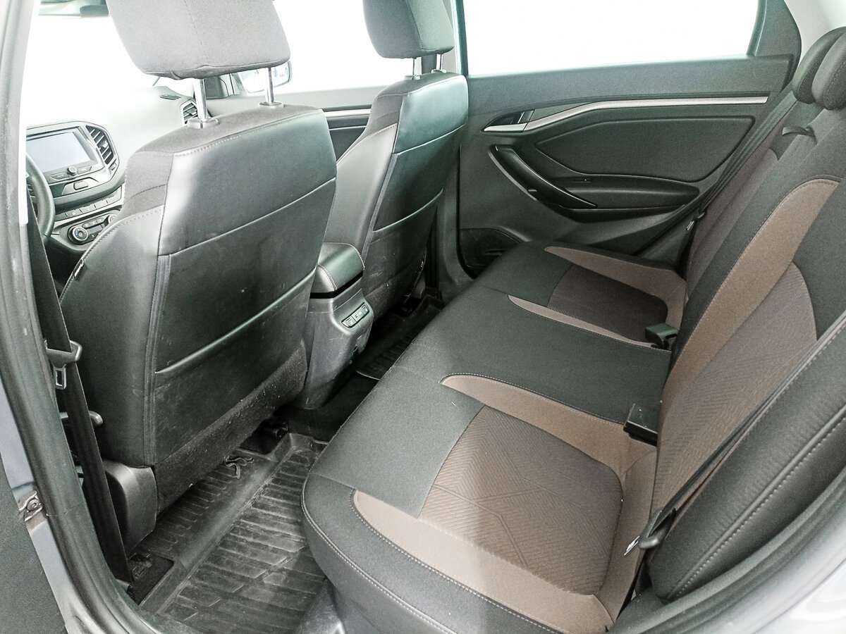 Lada (ВАЗ) Vesta SW, 2017 Фото №10