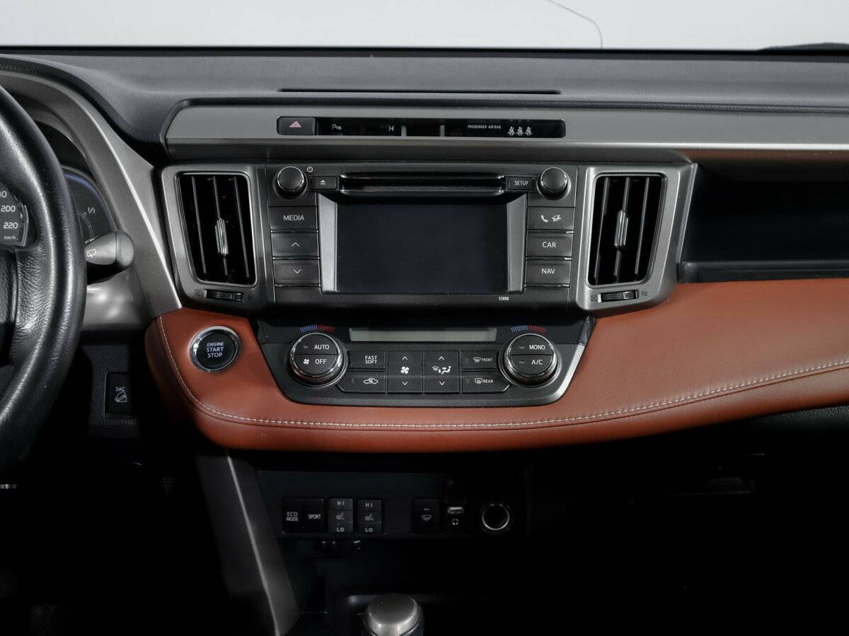 Toyota RAV4 IV (XA40), 2013 Фото №13