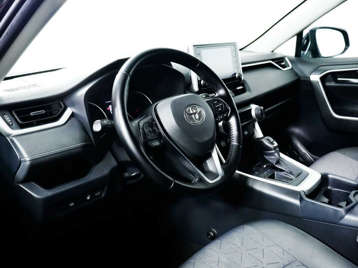 Toyota RAV4, 2020 Фото №13