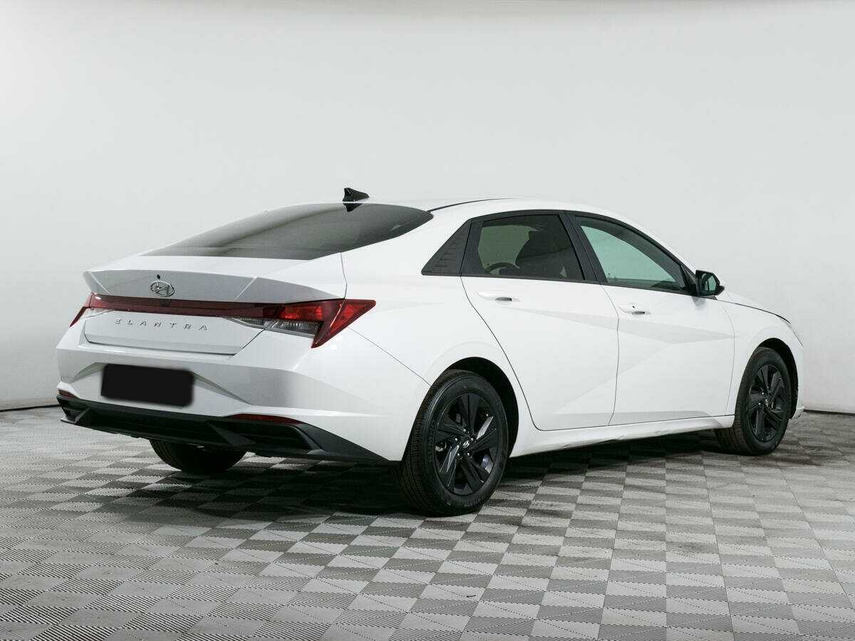 Hyundai Elantra, 2021 Фото №3