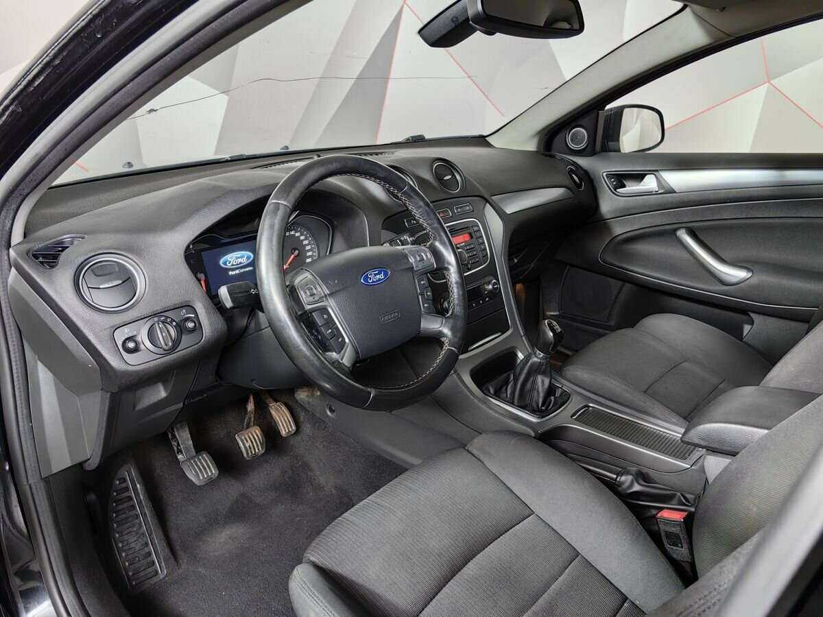 Ford Mondeo, 2014 Фото №14