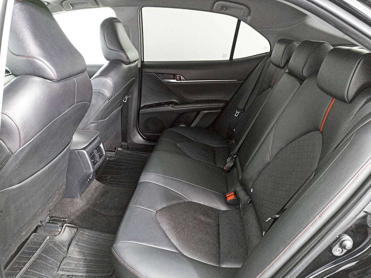 Toyota Camry, 2020 Фото №9