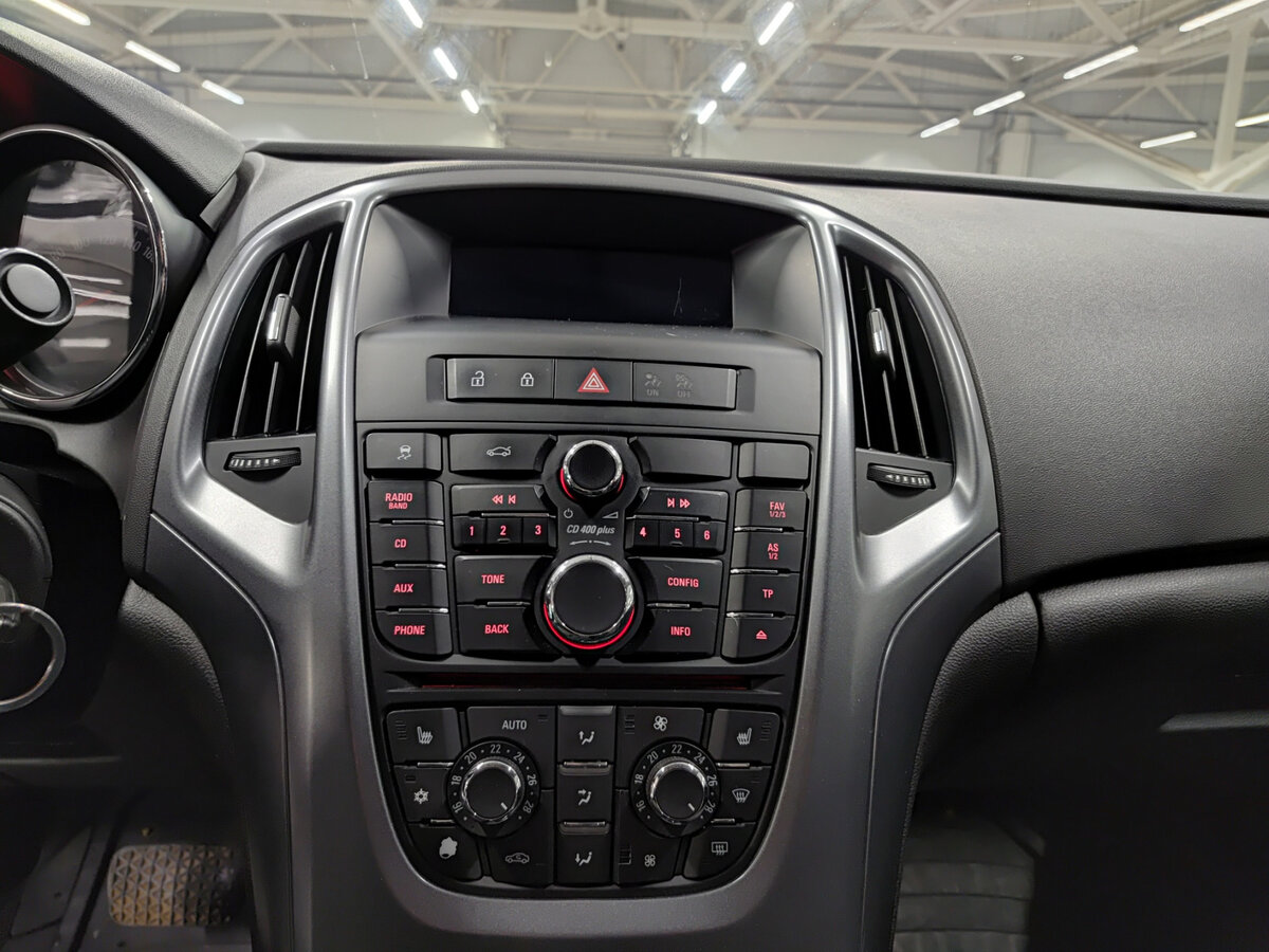 Opel Astra J Рестайлинг, 2014 Фото №15