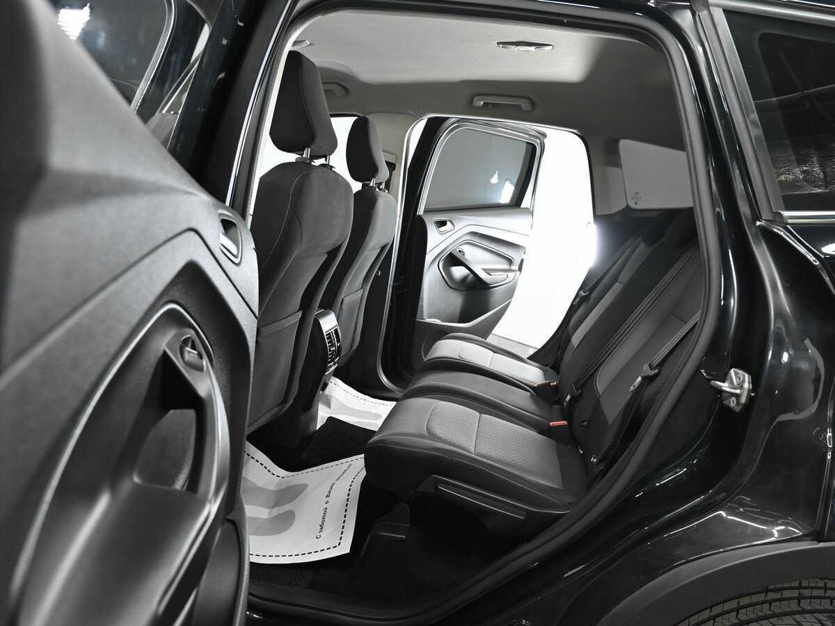 Ford Kuga, 2017 Фото №14