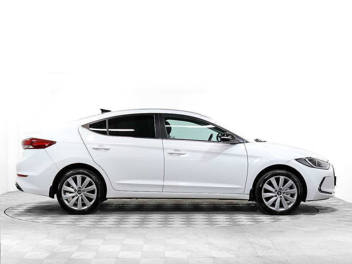 Hyundai Elantra, 2017 Фото №3
