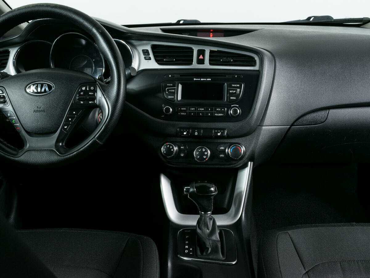 Kia Ceed, 2012 Фото №8