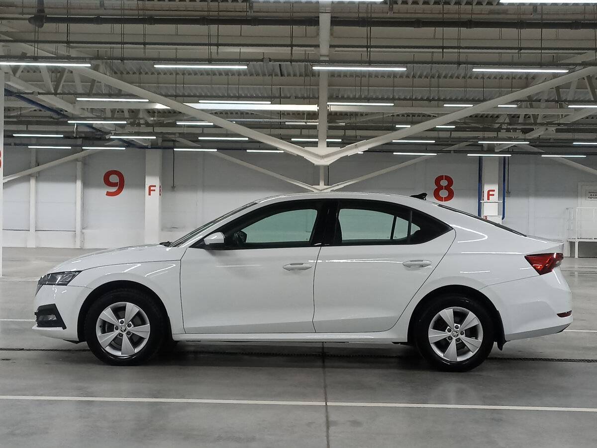 Skoda Octavia, 2021 Фото №8