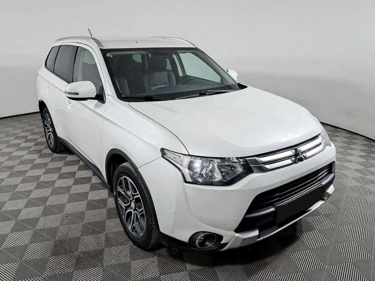 Mitsubishi Outlander, 2014 Фото №3