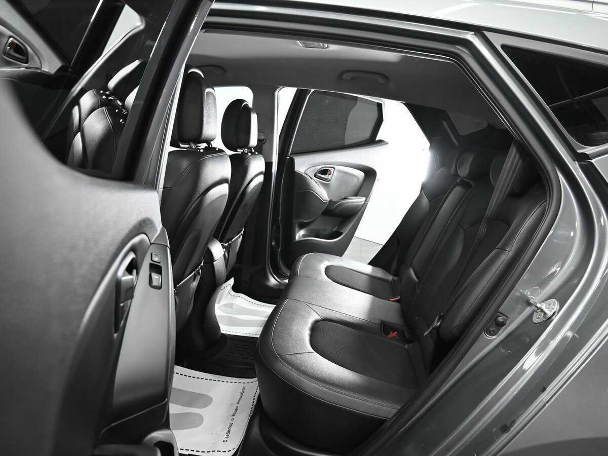 Hyundai ix35, 2013 Фото №14