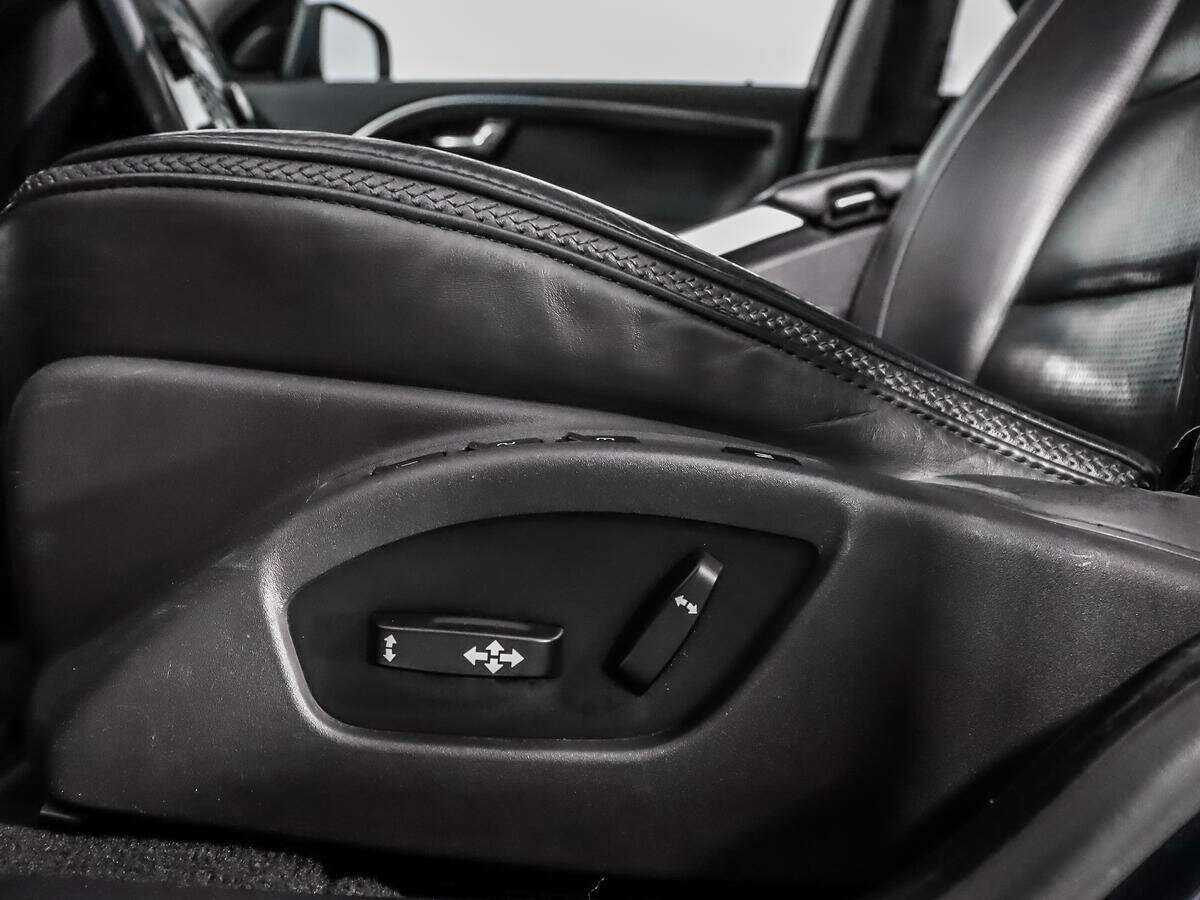 Volvo XC70, 2013 Фото №10