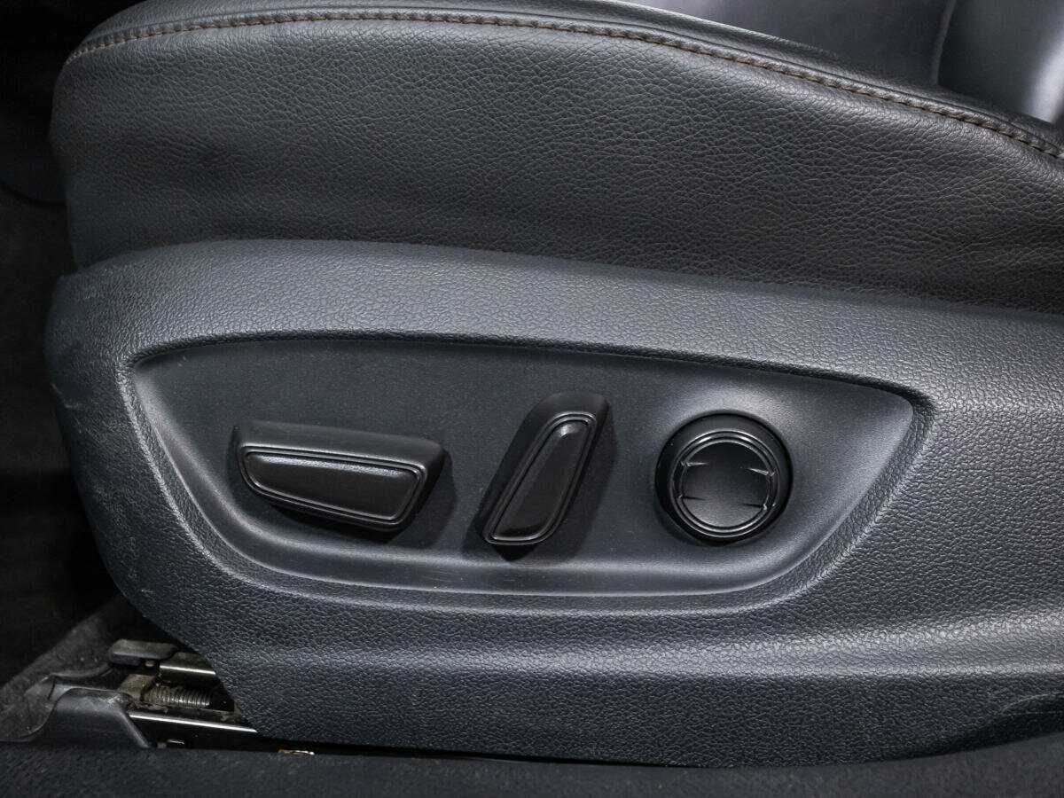 Toyota Camry, 2020 Фото №15