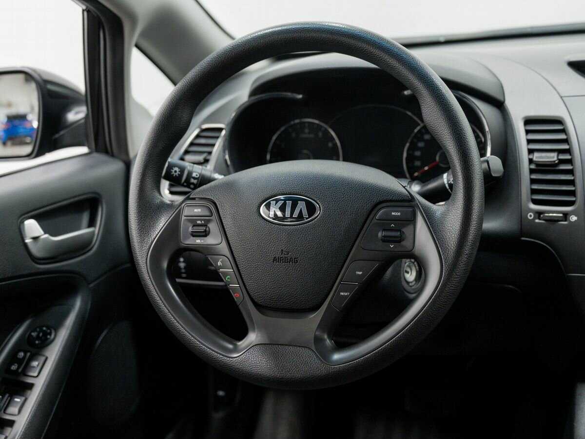 Kia Cerato, 2018 Фото №11