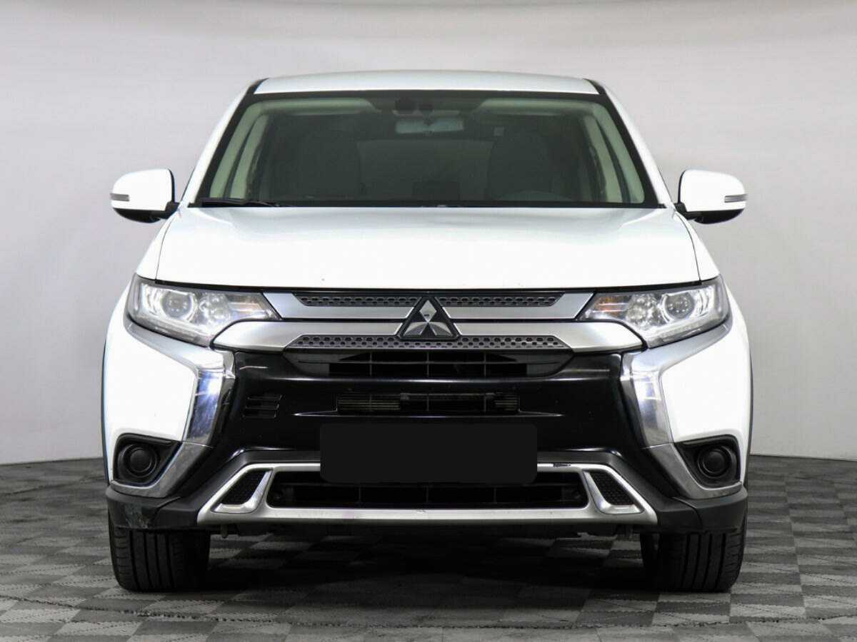 Mitsubishi Outlander, 2020 Фото №2