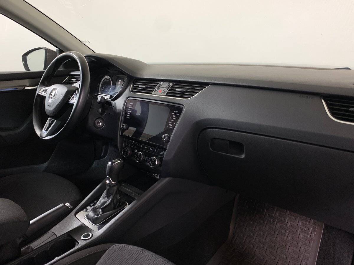 Skoda Octavia, 2018 Фото №13