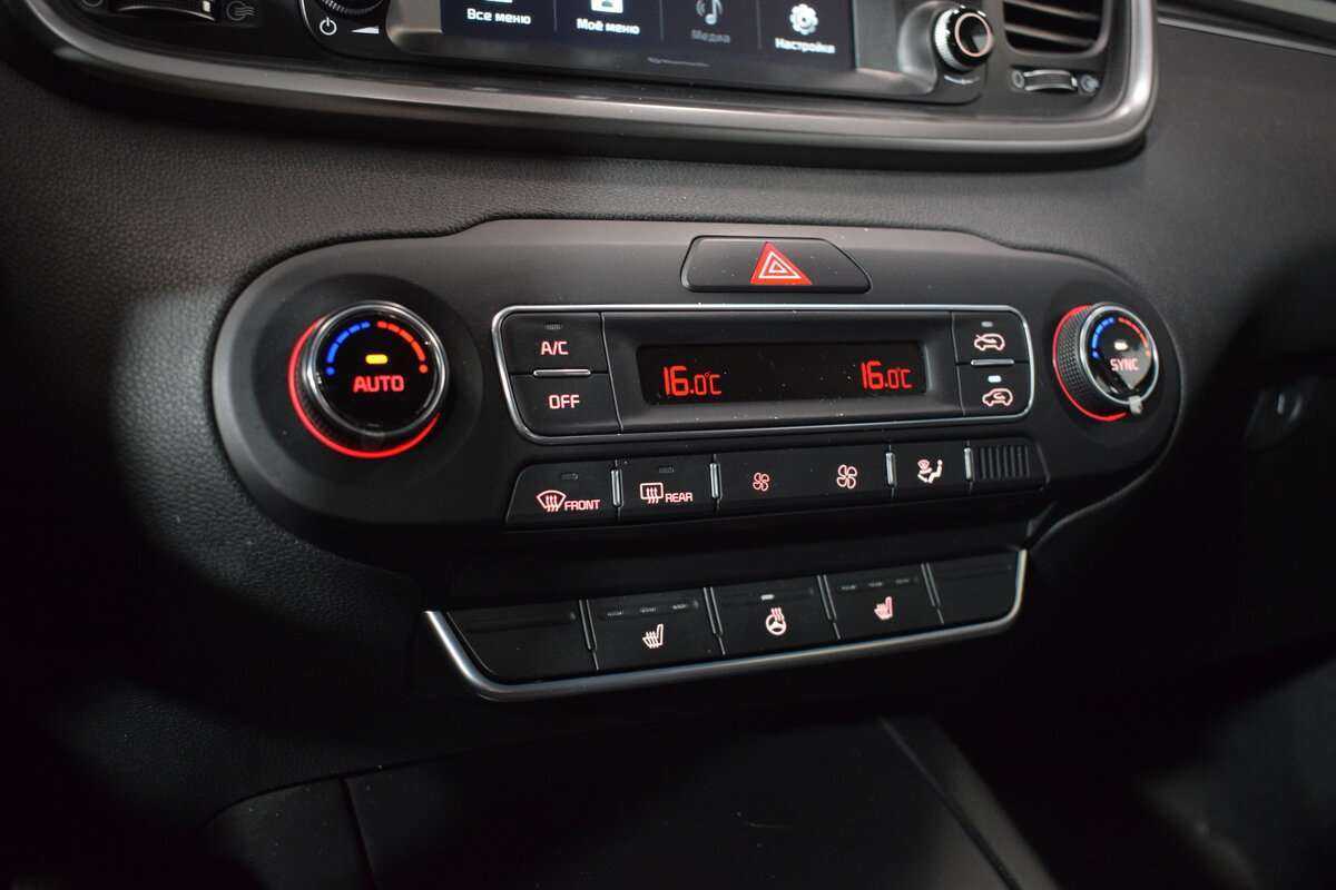 Kia Sorento, 2020 Фото №22