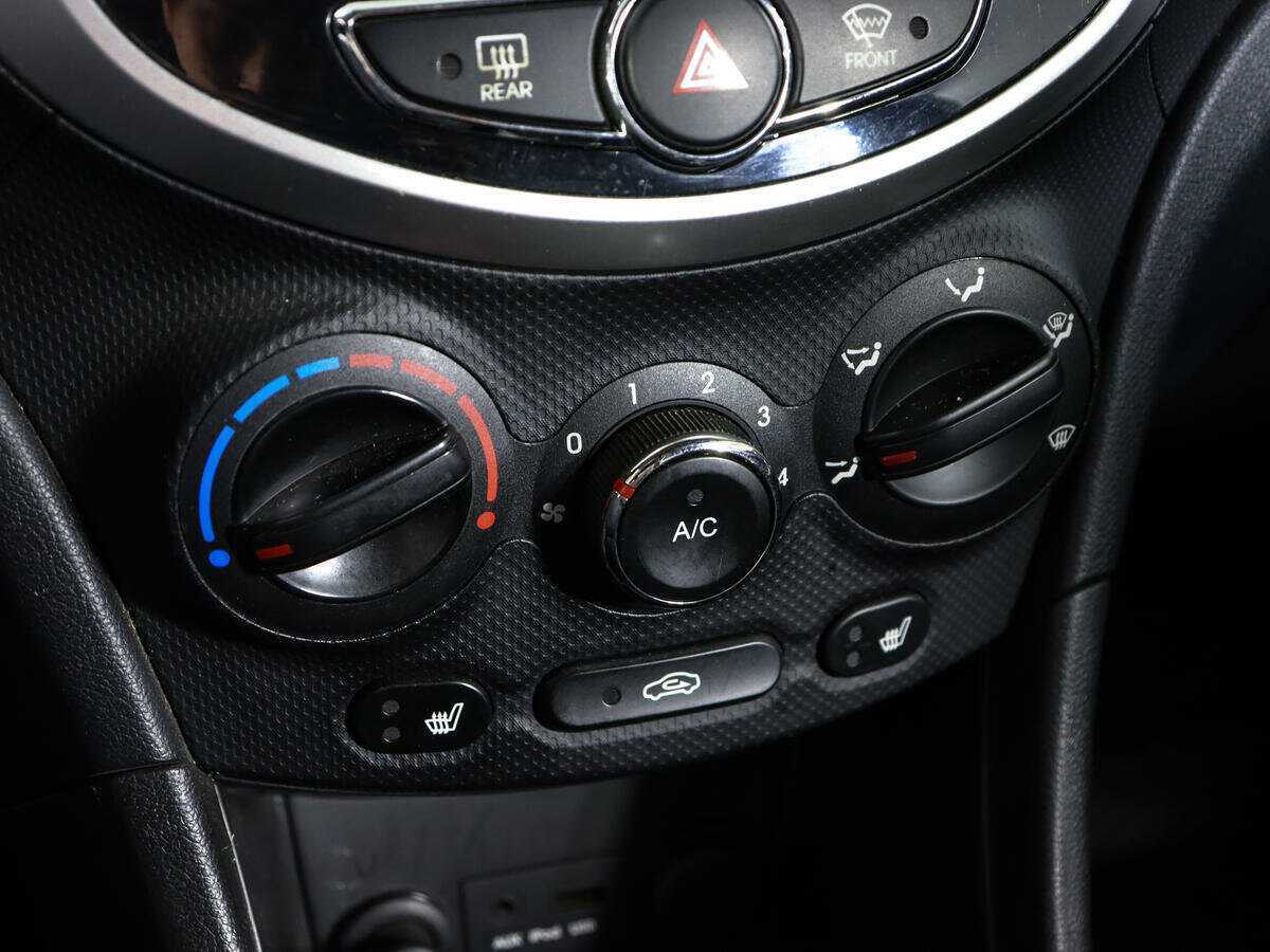 Hyundai Solaris, 2014 Фото №17