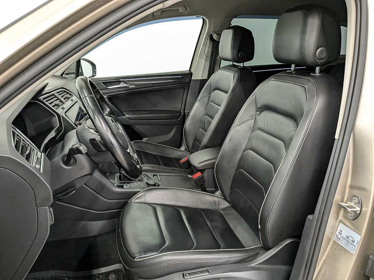 Volkswagen Tiguan, 2018 Фото №20