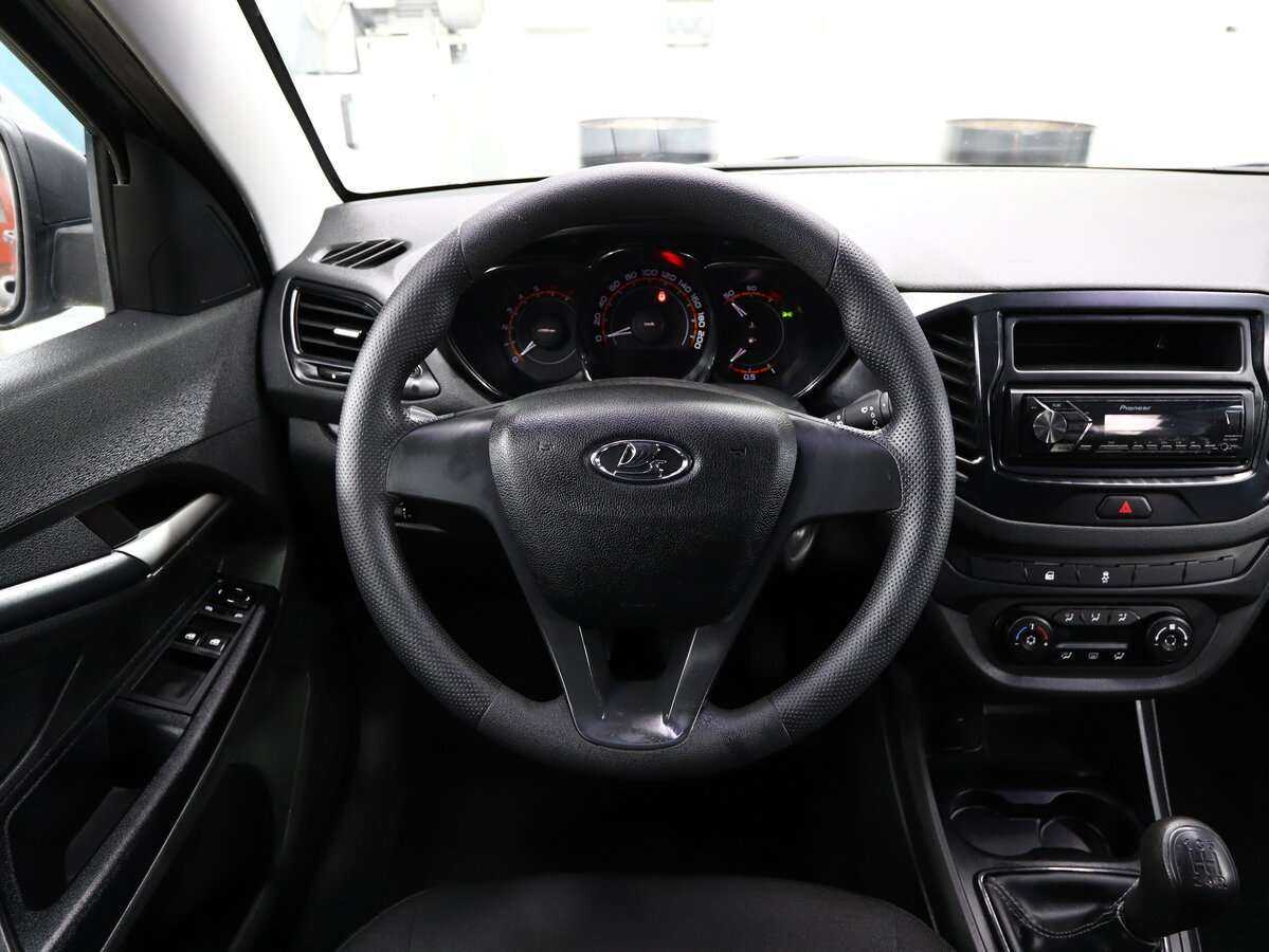 Lada (ВАЗ) Vesta, 2018 Фото №11