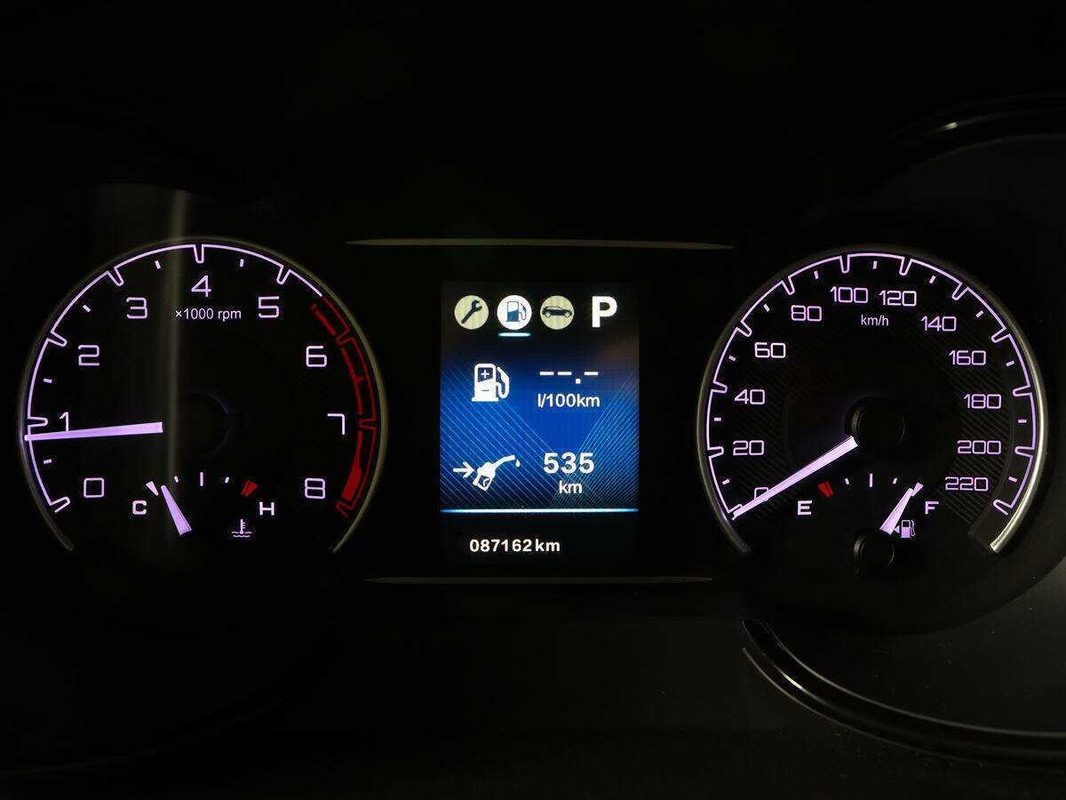 Dongfeng AX7, 2017 Фото №11