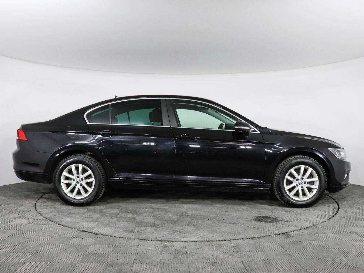 Volkswagen Passat, 2020 Фото №4