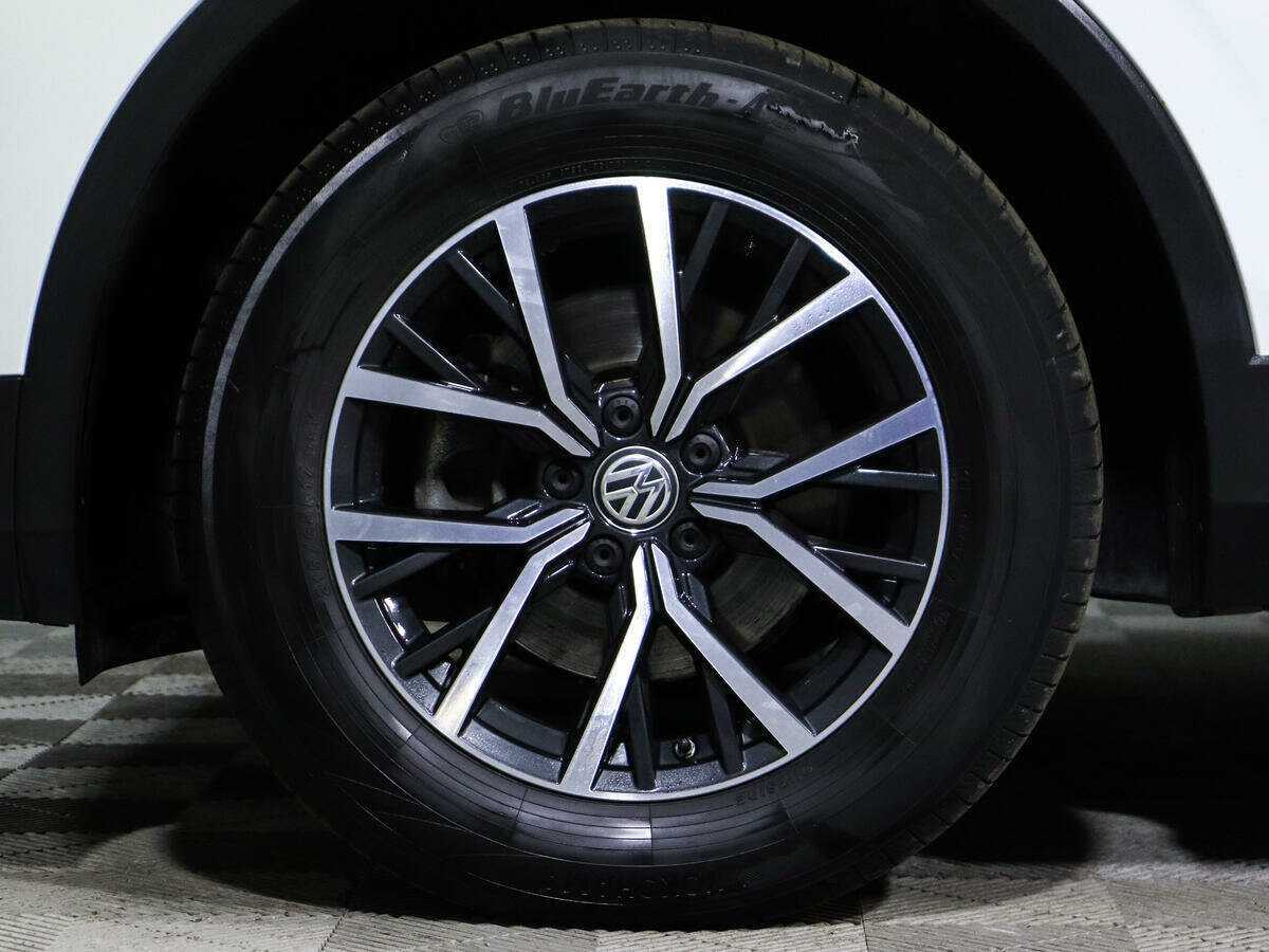 Volkswagen Tiguan, 2019 Фото №20